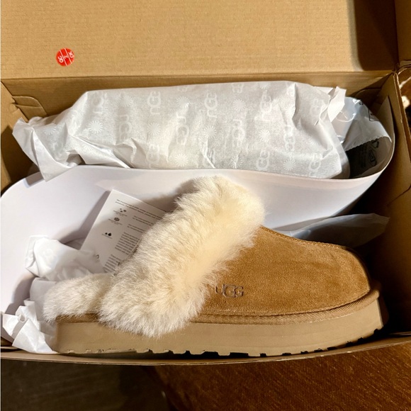 UGG Shoes - UGG Chestnut Sheepskin Slippers